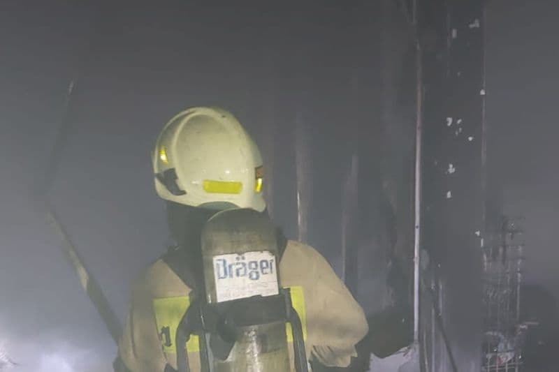 Kantor notaris di Jalan Daan Mogot , Gang Macan, RT.010/RW.001 Kedoya Utara, Kebon Jeruk, Jakarta Barat terbakar pada Senin (25/12/2023) malam. Antara/HO-Sudin Gulkarmat Jakbar - Image