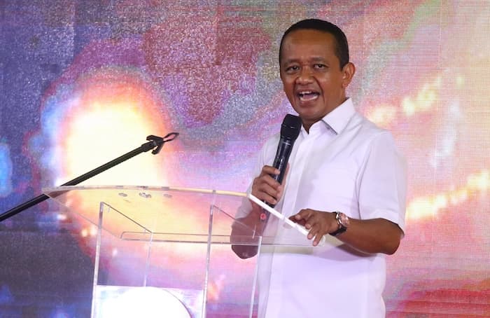 Bahlil Lahadalia meyakini Pilpres 2024 dapat berjalan sekali putaran. Bahkan, ia menyebut potensi hilal sekali putaran sudah di depan mata. - Image