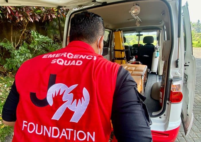 J99 Foundation menyediakan ambulans gratis di lima kota sejak 2021. - Image