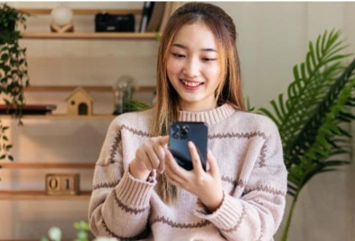 Ilustrasi BRI menghadirkan solusi mudah untuk top up paket data melalui aplikasi BRImo. - Image