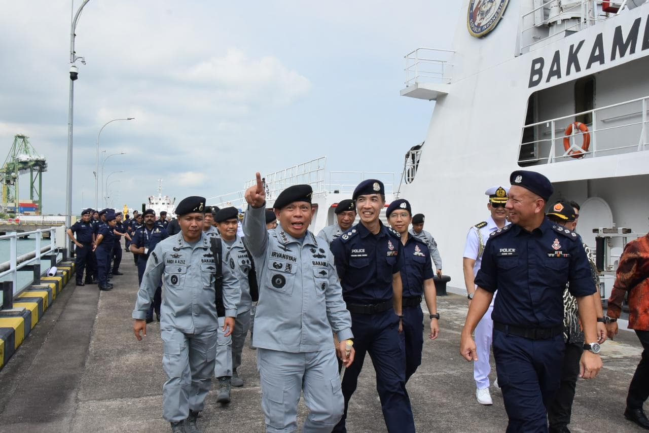 Bakamla Pastikan Sudah Tak Ada Kapal Coast Guard Tiongkok di Natuna Utara - Image