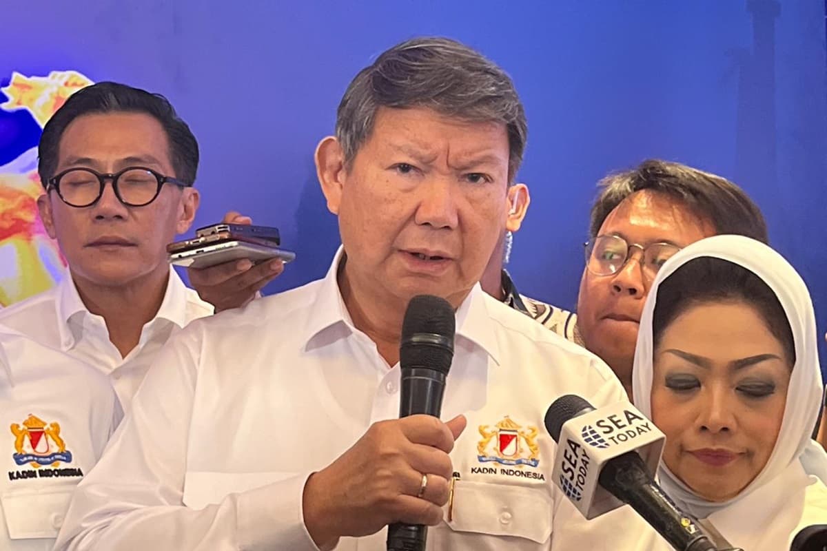 Ketua Dewan Penasihat Kamar Dagang dan Industri (Kadin) Indonesia versi Munaslub, Hashim Djojohadikusumo. (Nurul Fitriana/JawaPos.com) - Image