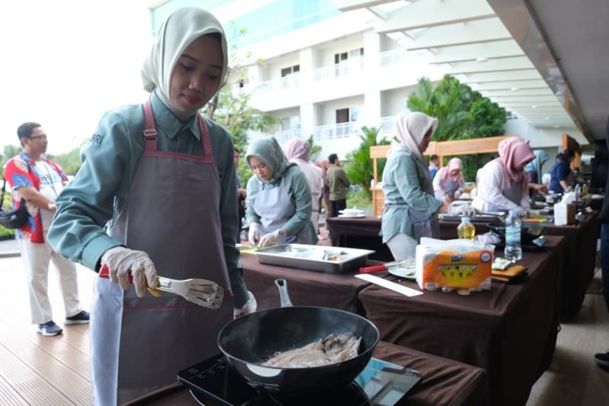 Penggunaan kompor listrik dinilai langkah tepat mengurangi beban subsidi APBN. (ANTARA) - Image