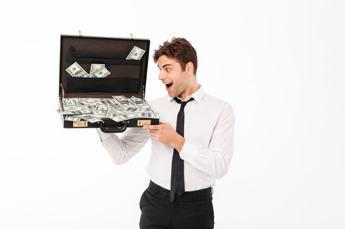 Ilustrasi sultan mendadak (drobotdean/freepik) - Image