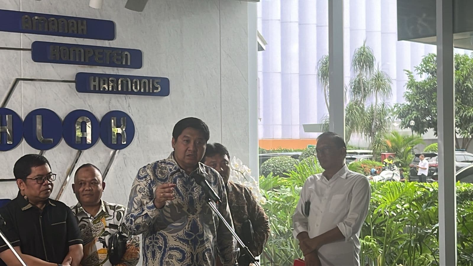 Menteri Perumahan dan Kawasan Permukiman (PKP) Maruarar Sirait. (Nurul Fitriana/JawaPos.com) - Image