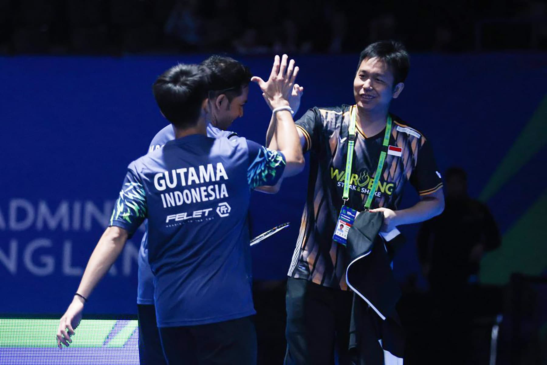 Benaran Tak Bisa Jauh-Jauh dari Bulu Tangkis, Hendra Setiawan Kini Jadi Pengurus PB Jaya Raya Usai Latih Sabar/Reza - Image