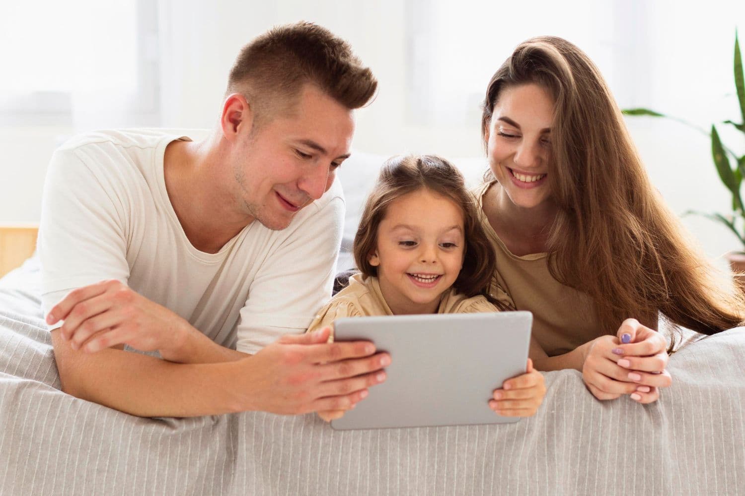 Generasi Alpha dan Era Digital: Memahami Karakteristik, Gaya Hidup, serta Dampaknya pada Pola Pendidikan dan Sosial - Image