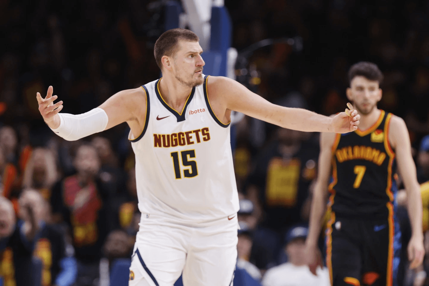 Nikola Jokic Jalani MRI, Jadi Unggulan NBA All-Star bersama Luka Doncic dan Giannis Antetokounmpo  - Image