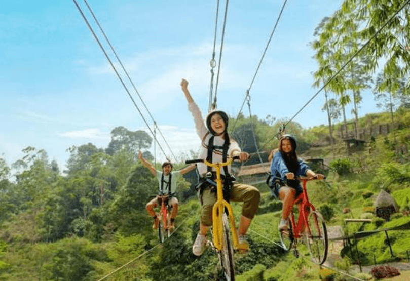 Berwisata di The Lodge Maribaya (Dok. thelodgegroup.id) - Image