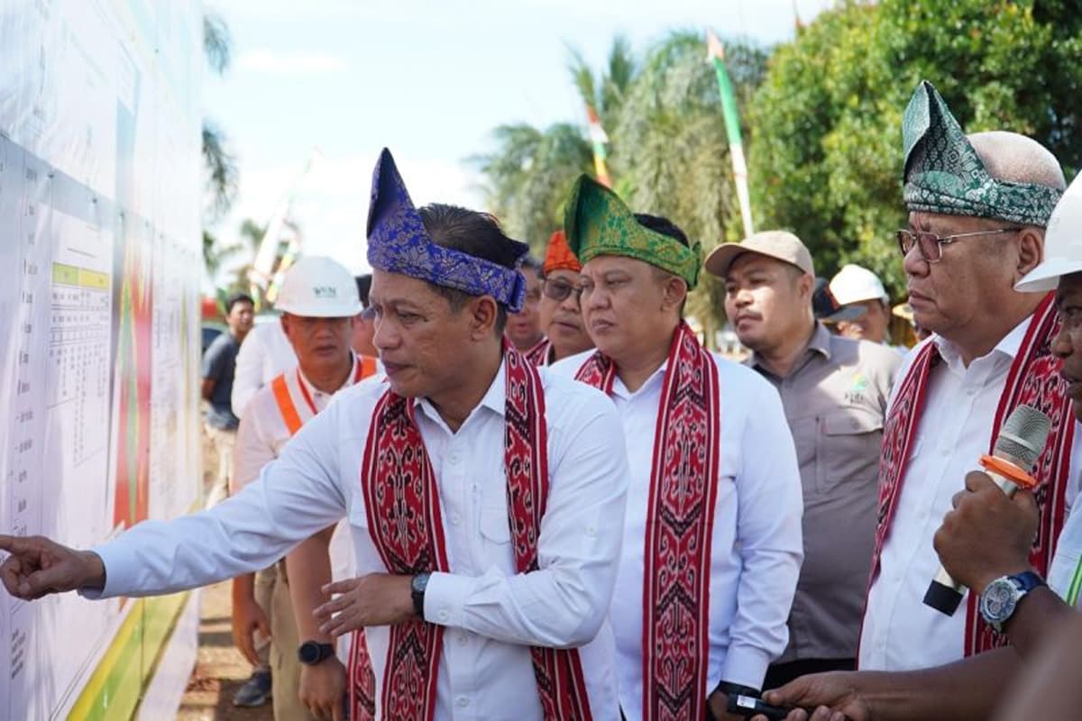 Menteri LH Minta Pelaku Perkebunan Terus Berkoordinasi Cegah Karhutla - Image