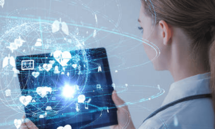 Ilustrasi cloud hybrid (Dok. iStockphoto) - Image