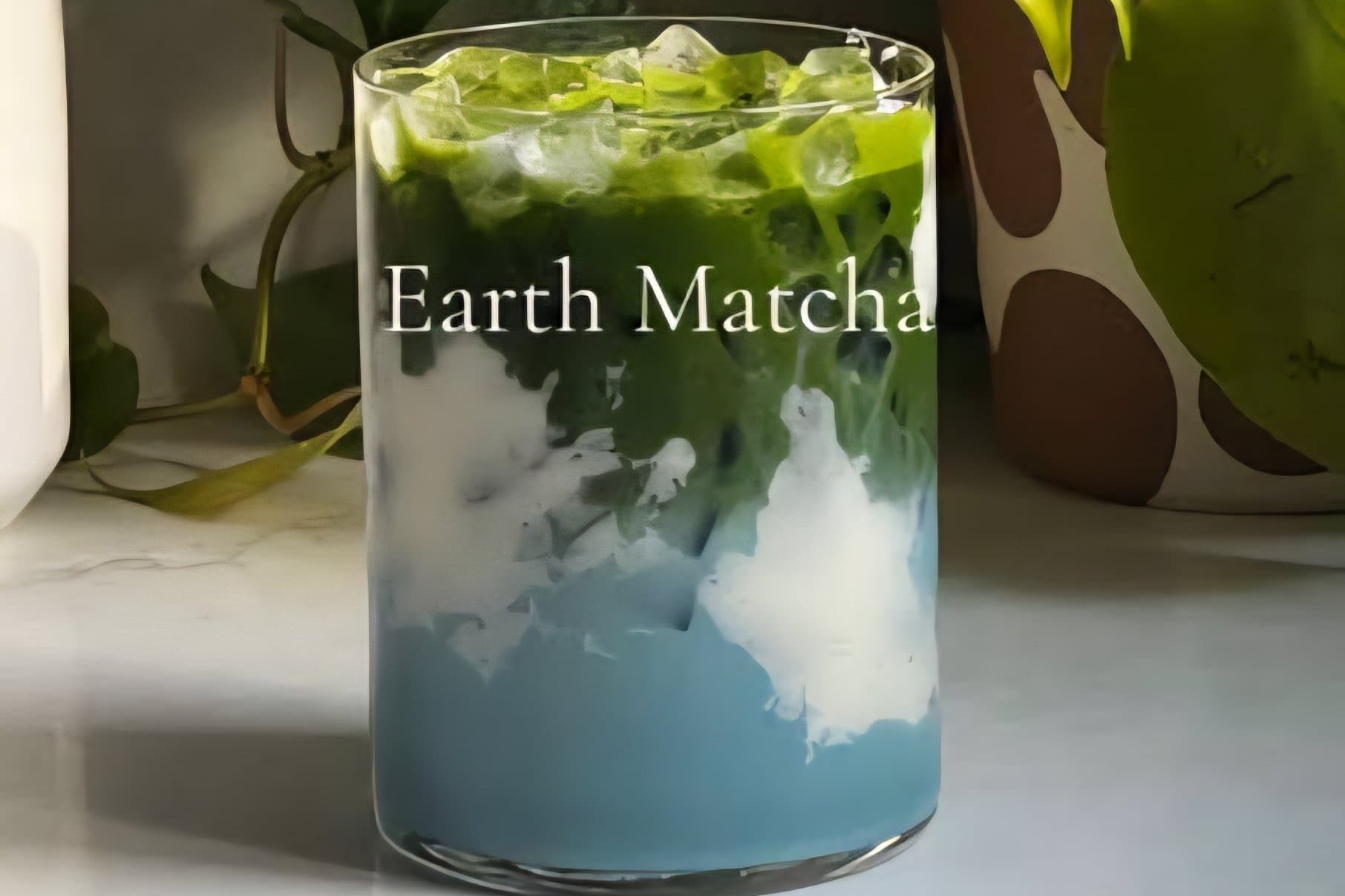 Earth matcha, kreasi matcha dengan bunga telang (Tiktok - Zoey) - Image