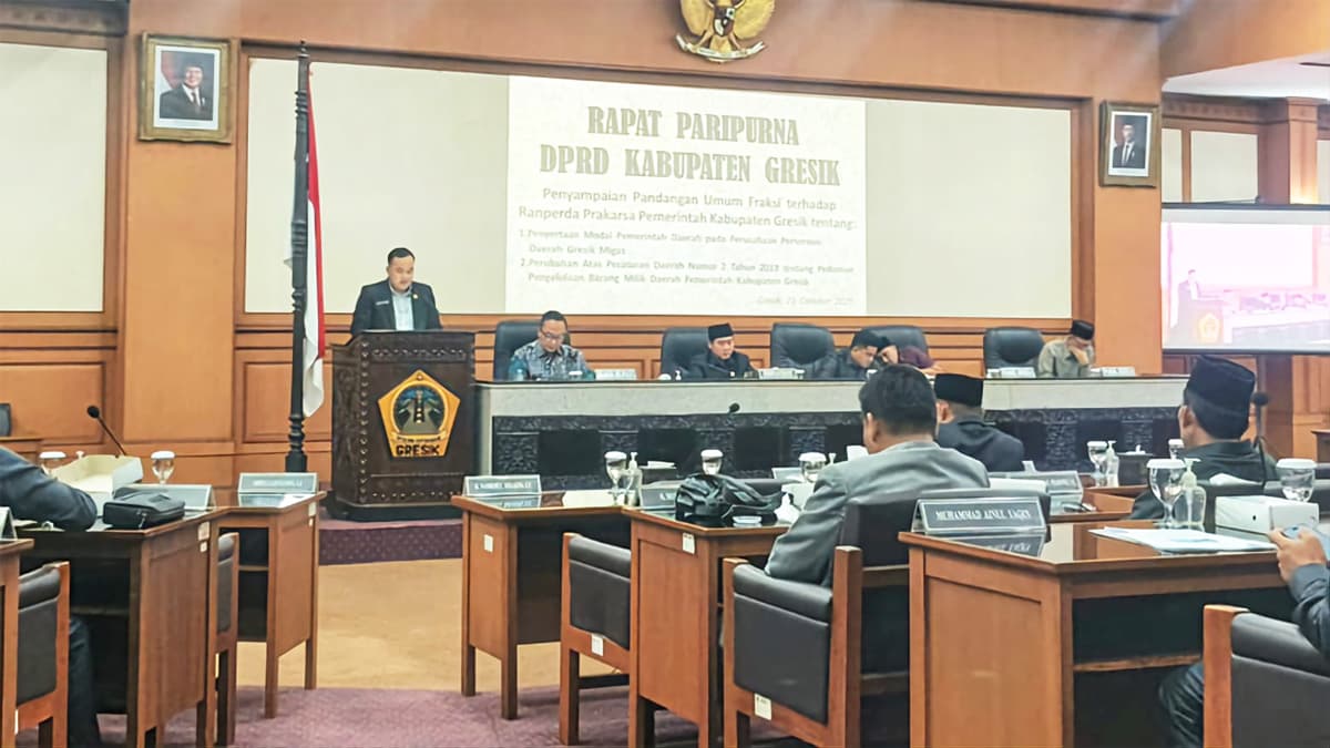 Dirancang Matang agar Berdampak ke Masyarakat dan PAD, DPRD Kabupaten Gresik Godok Ranperda Prakarsa Pemerintah - Image