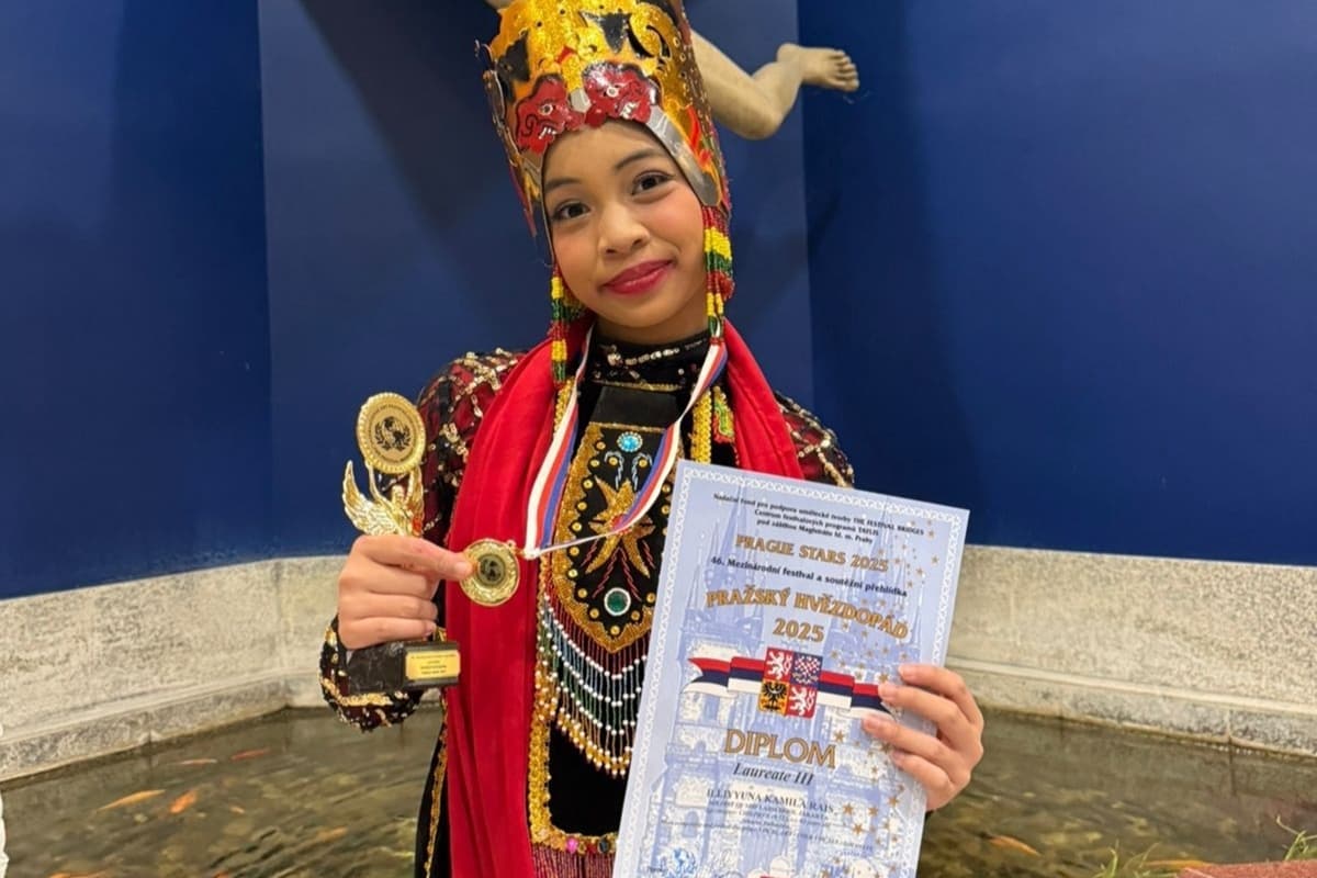 'Mystique of Gandrung Banyuwangi' Antarkan Pelajar SMP Labschool Jakarta Menang Lomba Tari di Italia dan Ceko - Image