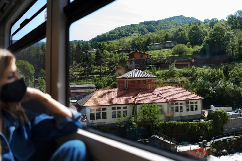 villa di Jogja terbaik murah yang cocok buat liburan rame-rame./Freepik/ freepik - Image