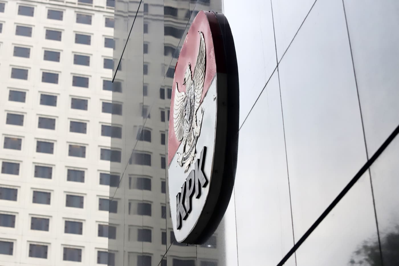 MAKI Ingatkan Jokowi Jangan Cari Muka Atas Isu Revisi UU KPK ke Aturan Lama - Image