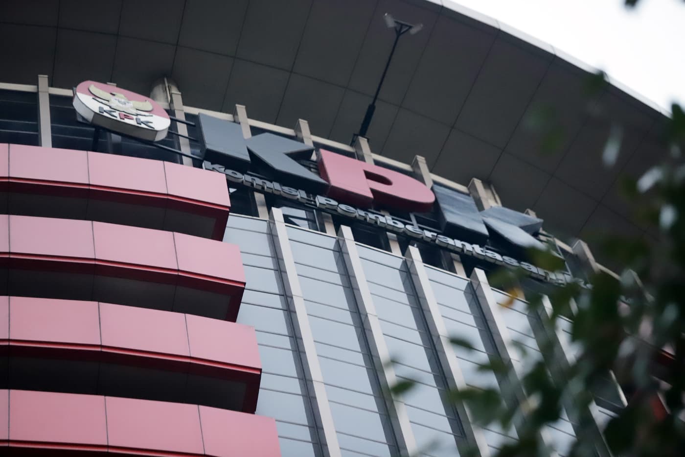 KPK Buka Peluang Panggil Lagi Ahmad Ali dan Japto, Usut Dugaan Gratifikasi yang Jerat 3 Korporasi di Kukar - Image