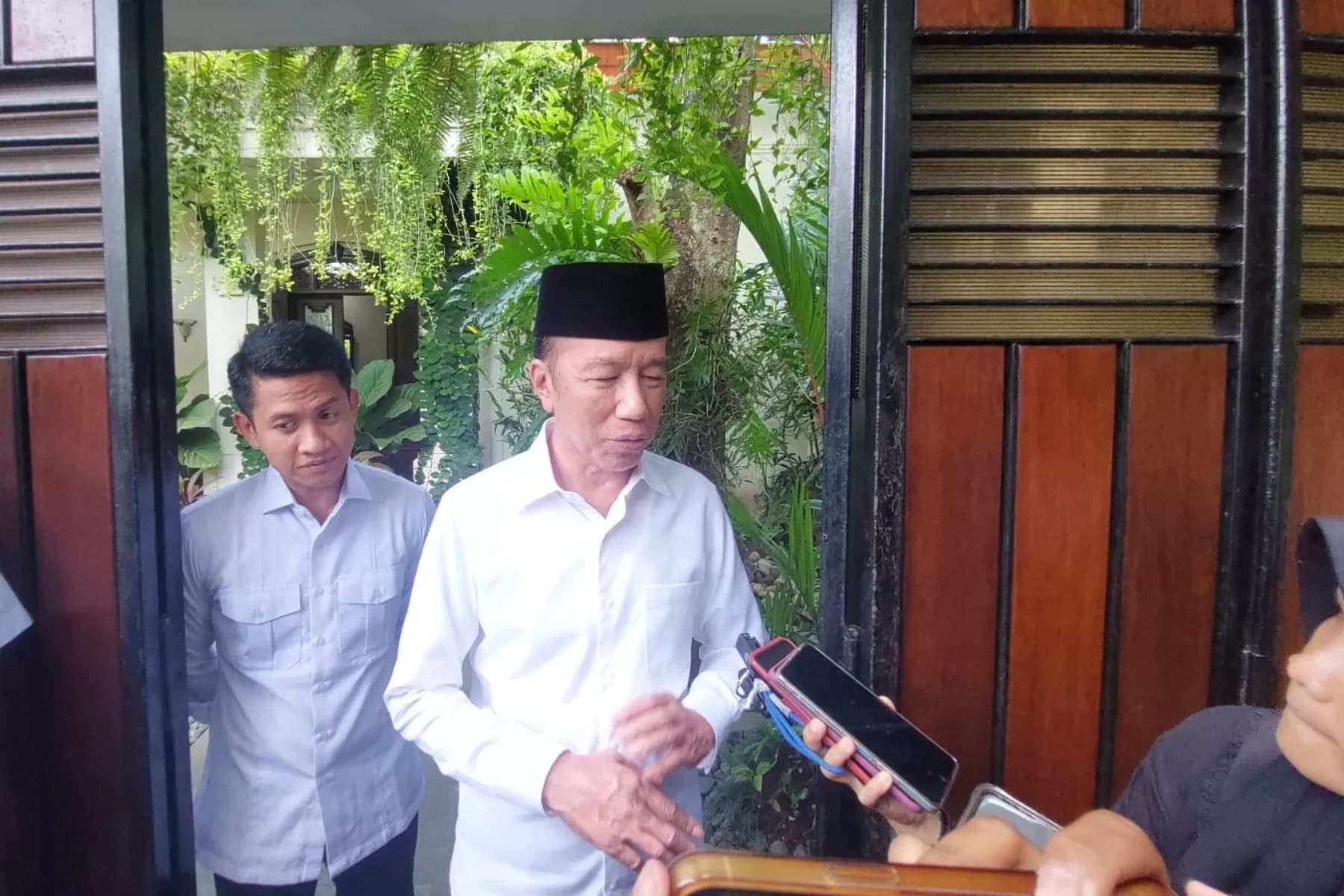 ICW Sebut Jokowi Kontributor Terbesar Pelemahan KPK lewat Revisi UU KPK - Image