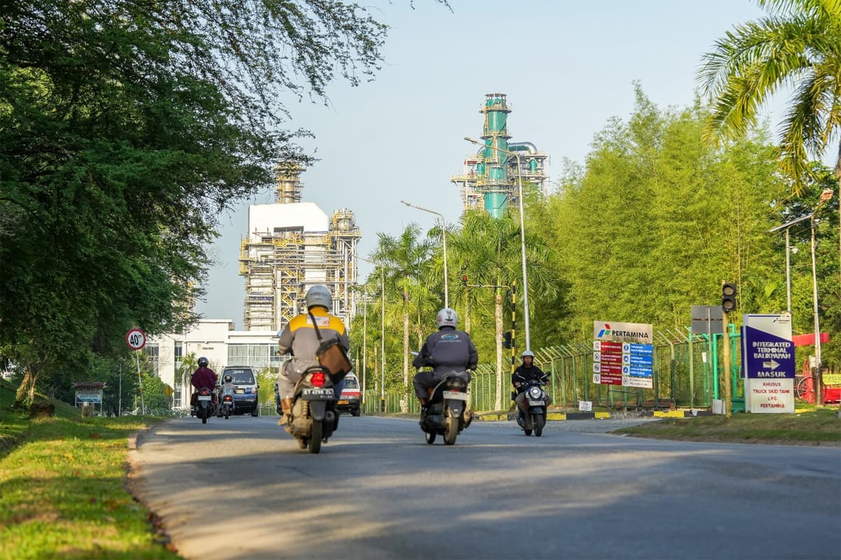 Pembangunan Proyek Infrastruktur Energi di Kilang Balikpapan Hadirkan Multiplier Effect Ekonomi, dari Lapangan Kerja hingga UMKM - Image