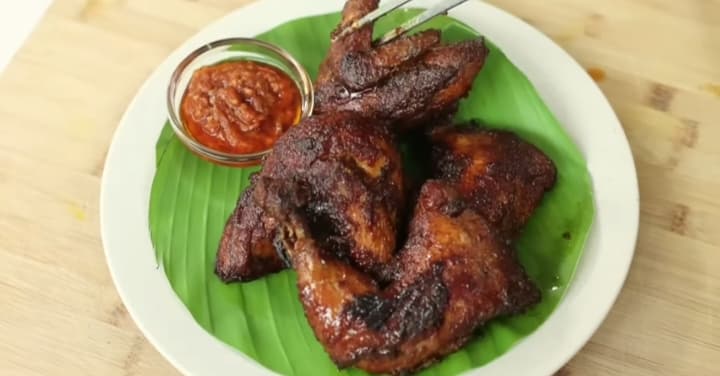 Menggugah Selera, Intip Resep Ayam Bakar Teflon Ala Chef Devina Hermawan - Image