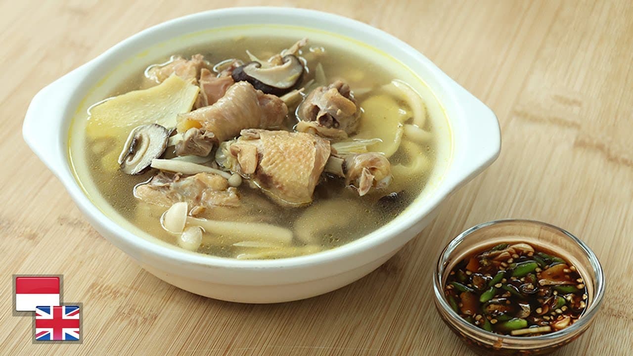 Gurih Kaldunya Berasa! Resep Sup Ayam Air Kelapa ala Chinese Coconut Chicken Soup yang Hangat, Bersih, dan Menenangkan - Image