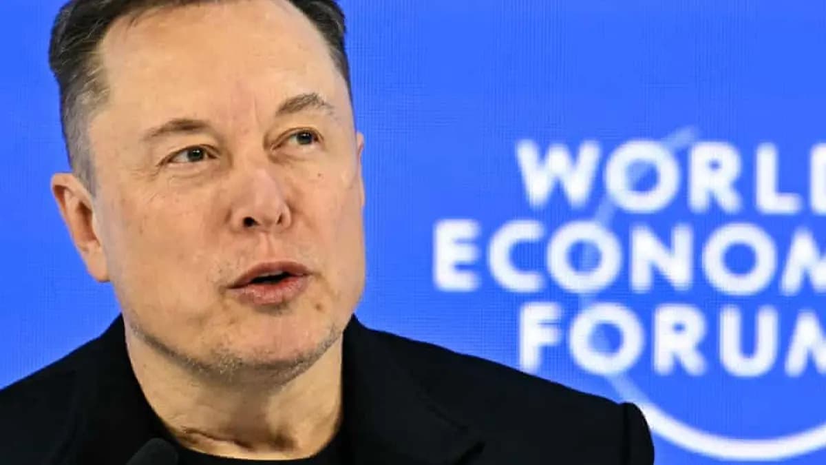 Elon Musk Yakin Tesla Bakal Punya Pabrik di Bulan dalam 20 Tahun, Serukan Investor Jangan Lepas TSLA - Image