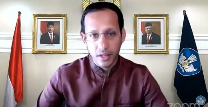 Menteri Pendidikan dan Kebudayaan (Mendikbud) Nadiem Anwar Makarim saat membuka Webinar Peringatan Hari Guru Sedunia Tingkat Nasional Tahun 2020, di Jakarta, Kamis (8/10). - Image