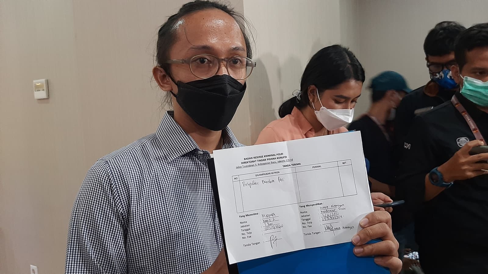 Revisi UU TNI Kental Nuansa Konflik Kepentingan, ICW Sebut Banyak Kasus Korupsi yang Melibatkan Militer Divonis Rendah, Bahkan Dihentikan - Image