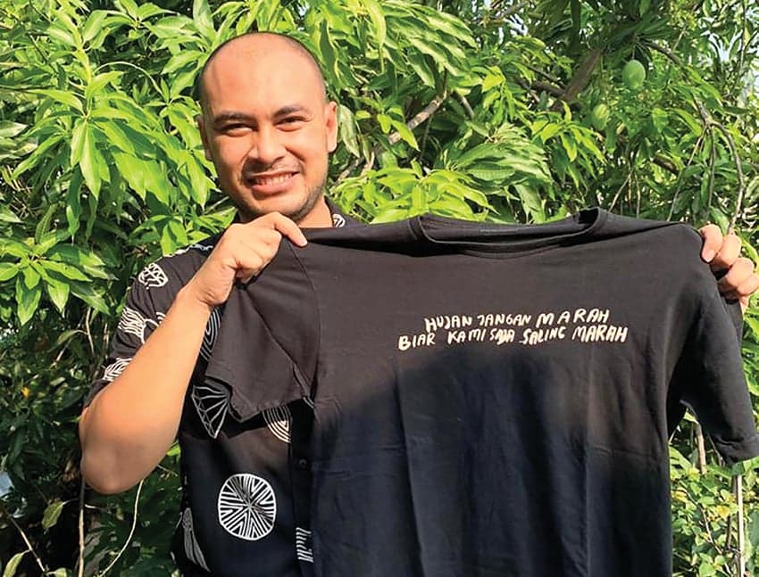 WUJUD DUKUNGAN: Membeli produk seniman merupakan langkah I Wayan Gilang mendorong ekosistem seni menjadi lebih baik. (I WAYAN GILANG FOR JAWA POS) - Image