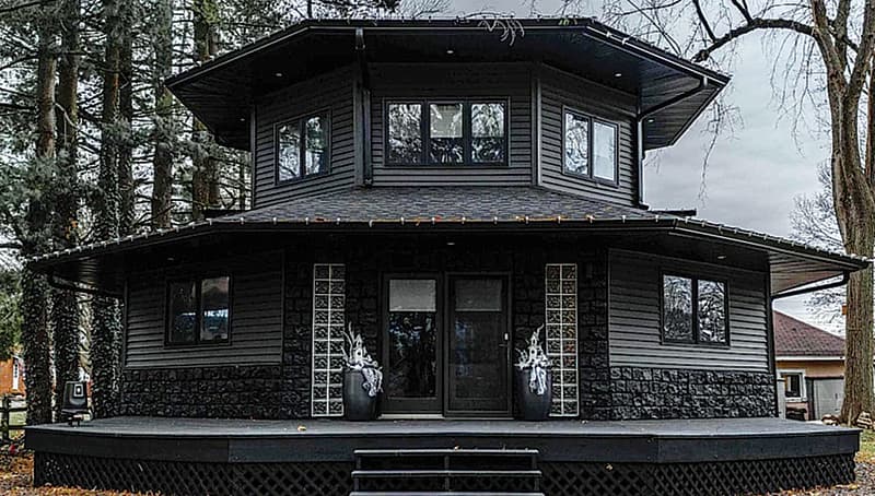 Rumah Serbahitam - Image