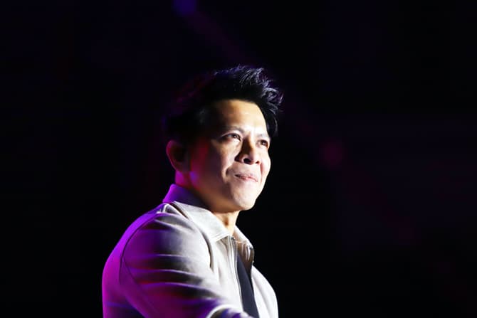 Penjelasan Ariel Tidak Ikut Konser Reuni Peterpan, Fokus Kerjakan Album Baru NOAH - Image