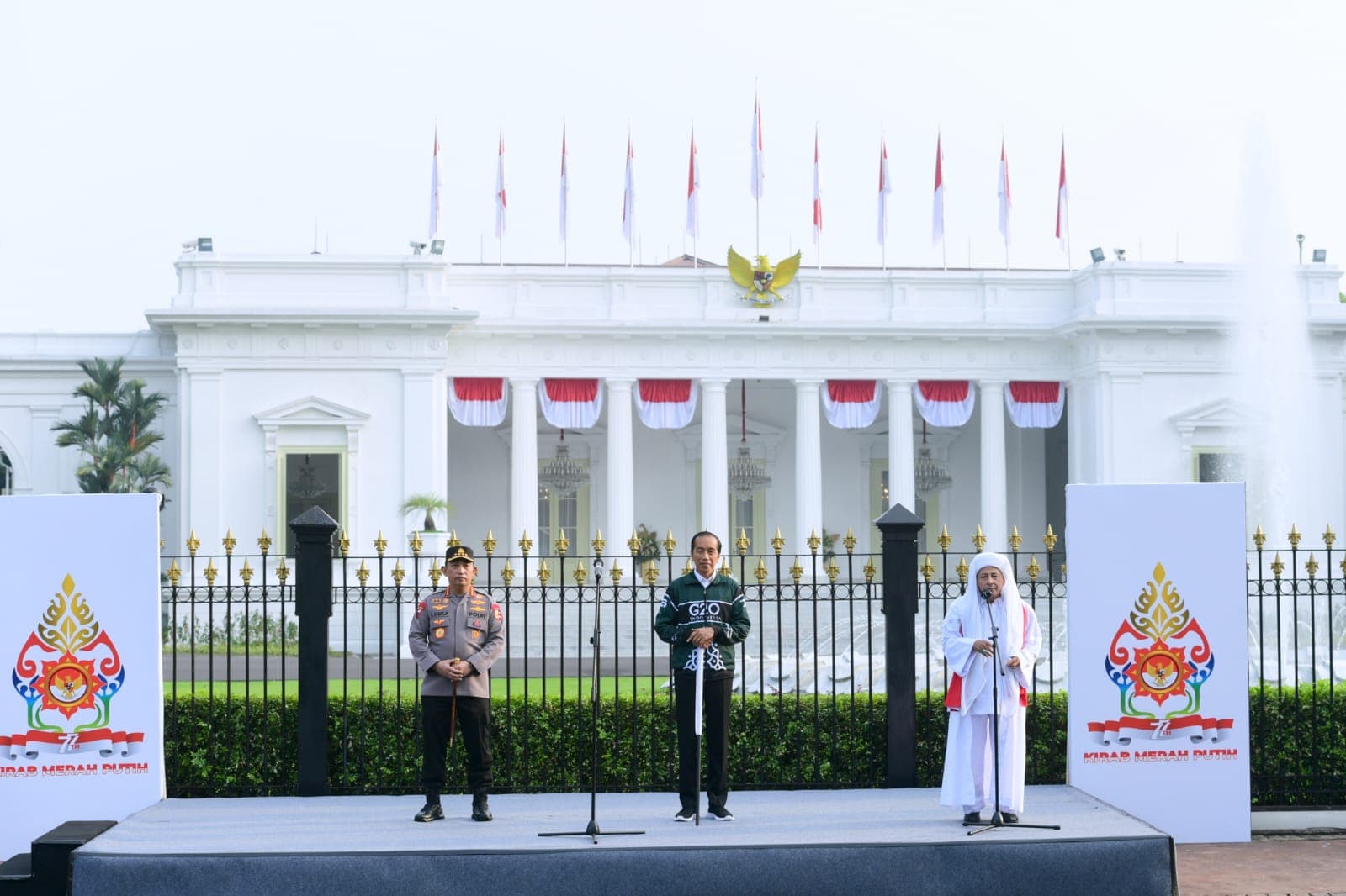 Jokowi Lepas Kirab Merah Putih untuk Jaga NKRI - Image
