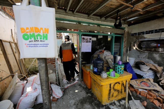 Salah satu rumah yang didandani program Dandan Omah. Pemkot Surabaya for Jawa/Pos - Image