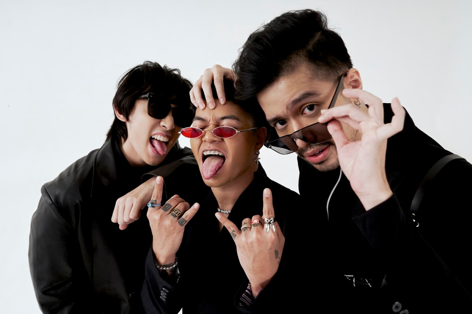 Weird Genius ikut memeriahkan event Soccerphoria di Kota Pahlawan pada 3 Desember 2022 mendatang. (istimewa) - Image